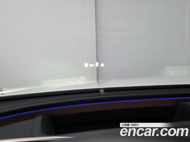 Mercedes-Benz E-Class 2026 — photo 17