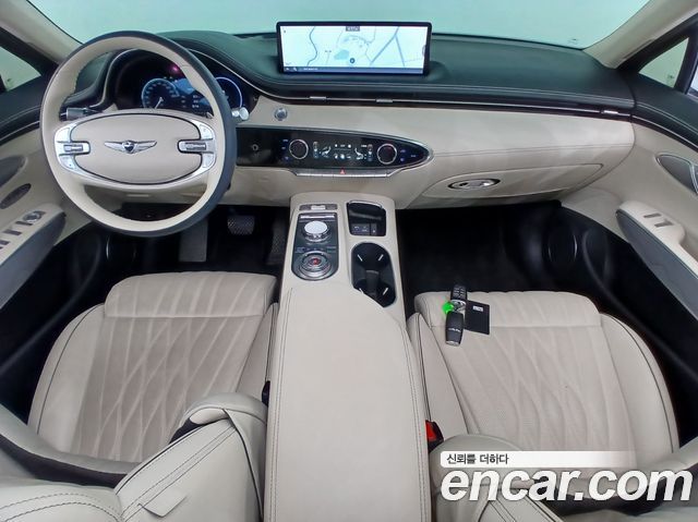 Genesis GV70 2023 — photo 10