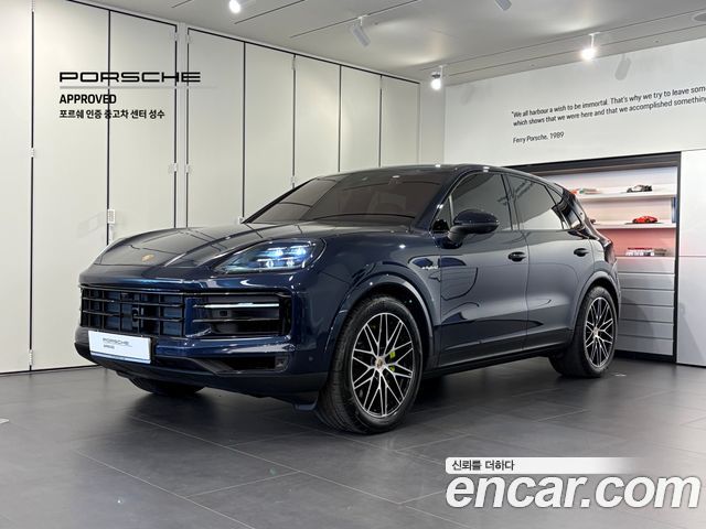 Porsche Cayenne 2026 — photo 1