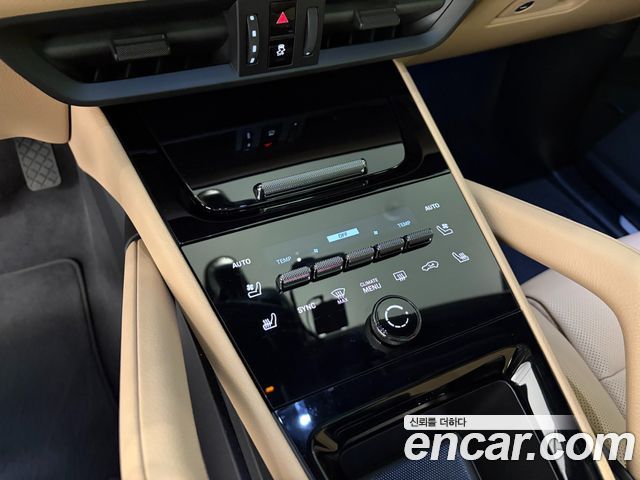 Porsche Cayenne 2026 — photo 16