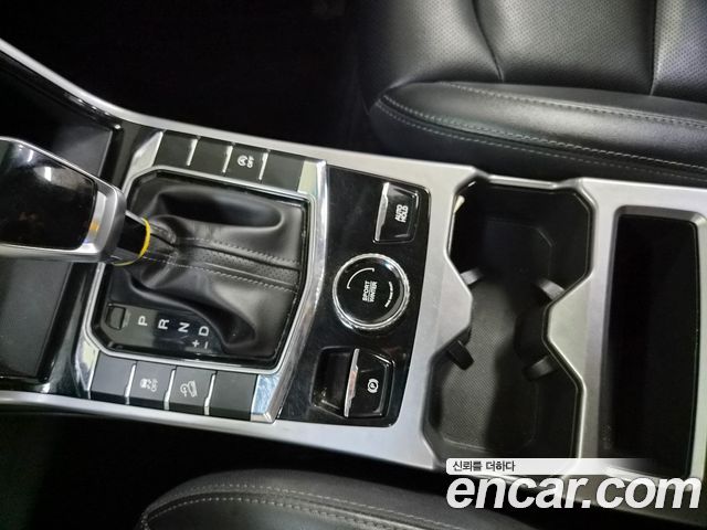 KG Mobility KORANDO 2023 — photo 12