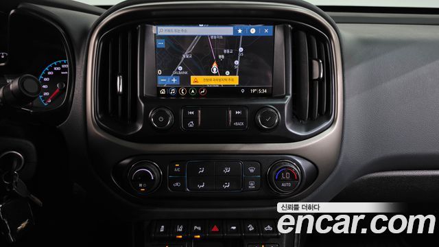 Chevrolet Korea Colorado 2022 — photo 18