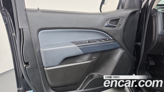 Chevrolet Korea Colorado 2022 — photo 14