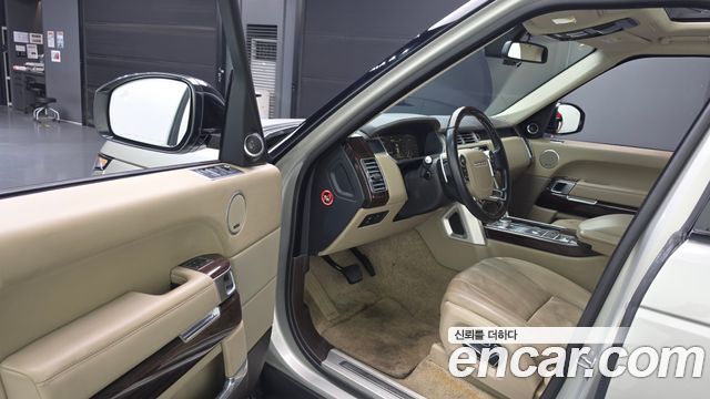 Land Rover Range Rover 2014 — photo 10