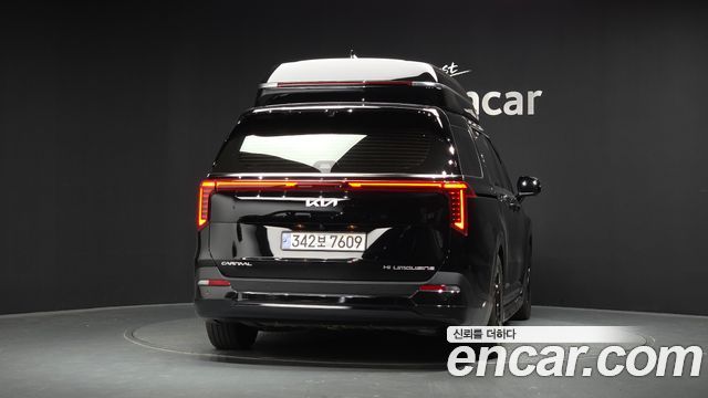 Kia Canival 2025 — photo 4