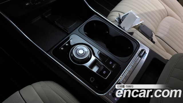 Kia Canival 2025 — photo 12
