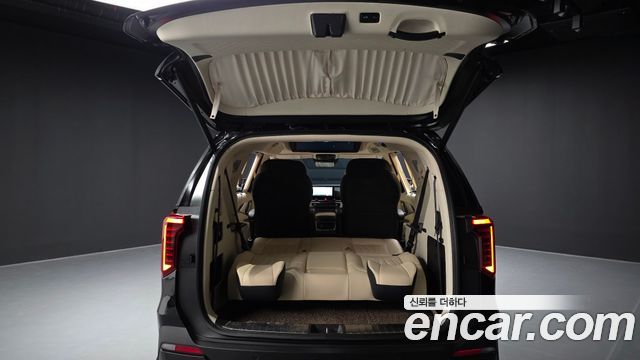 Kia Canival 2025 — photo 26