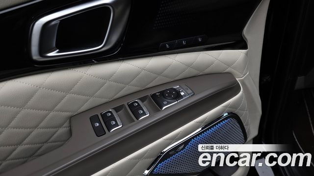 Kia Canival 2025 — photo 32