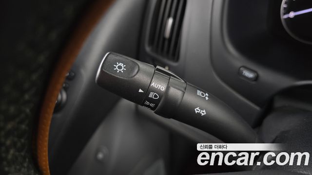 Hyundai Starex 2021 — photo 19