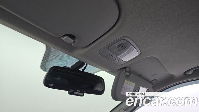 Hyundai Starex 2021 — photo 20
