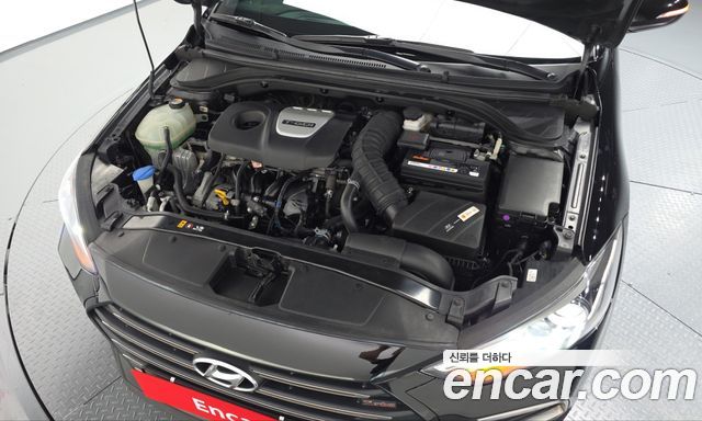 Hyundai AVANTE 2018 — photo 6