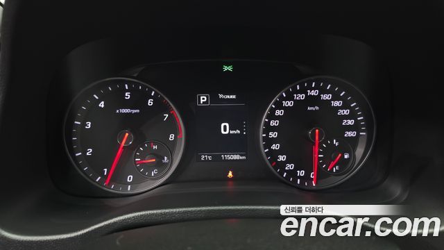 Hyundai AVANTE 2018 — photo 11