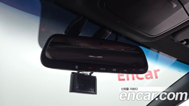 Hyundai AVANTE 2018 — photo 25