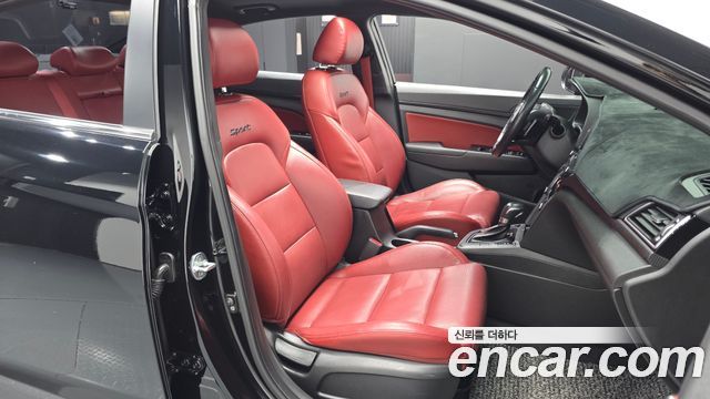 Hyundai AVANTE 2018 — photo 16