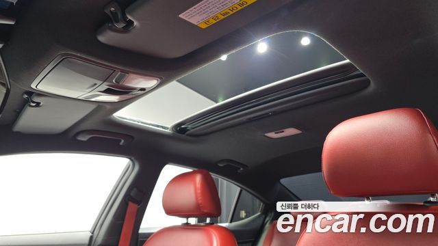 Hyundai AVANTE 2018 — photo 34