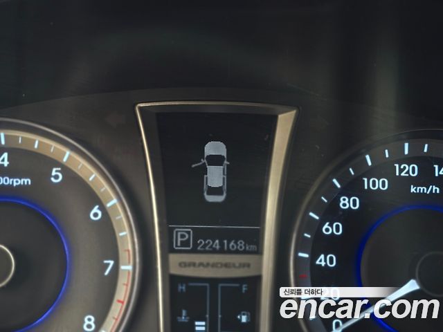 Hyundai Grandeur 2012 — photo 6
