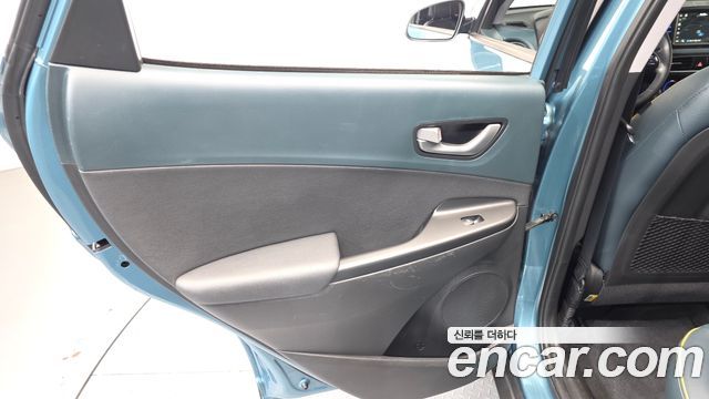 Hyundai Kona 2018 — photo 15