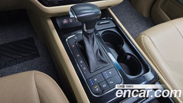 Kia Canival 2017 — photo 9