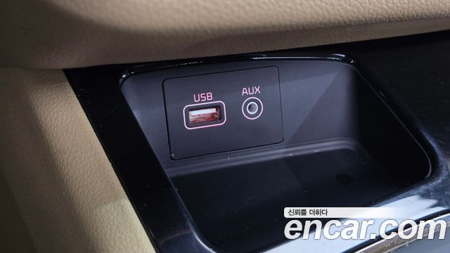 Kia Canival 2017 — photo 14