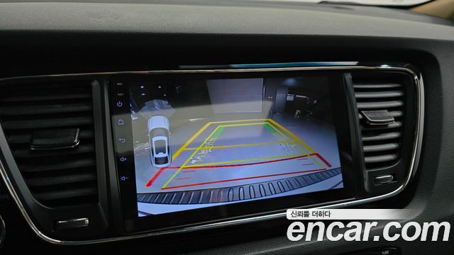 Kia Canival 2017 — photo 17
