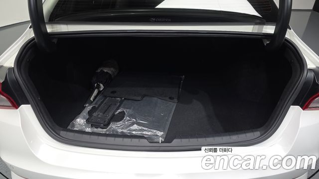 Kia K5 2022 — photo 26