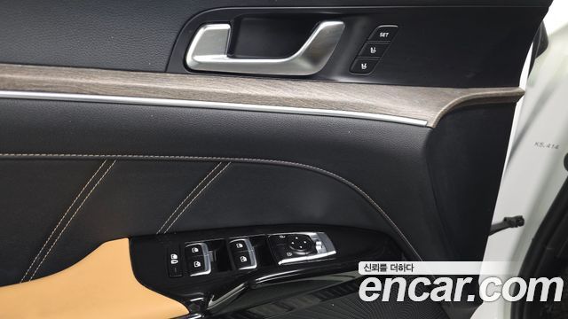 Kia K5 2022 — photo 27