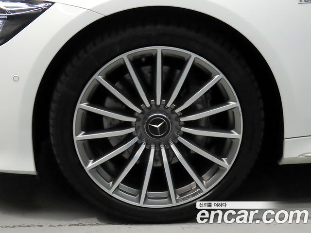 Mercedes-Benz AMG GT 2021 — photo 20