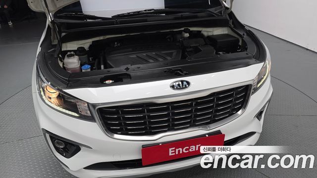 Kia Canival 2019 — photo 6