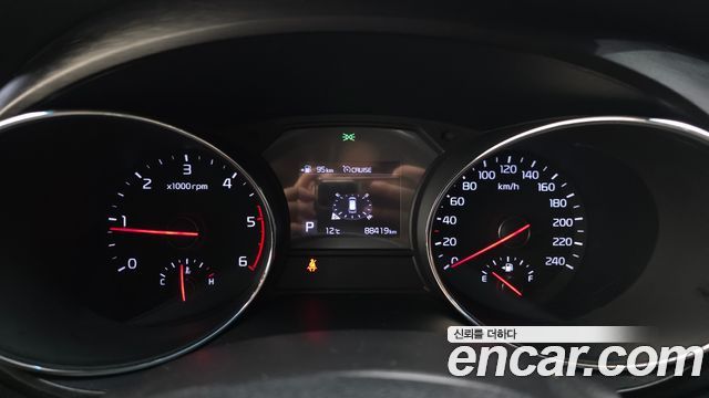 Kia Canival 2019 — photo 8