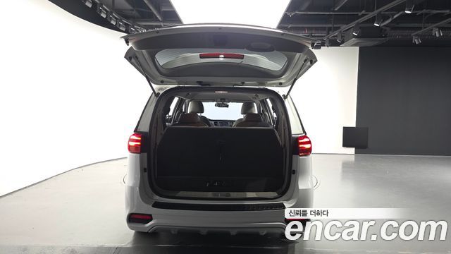 Kia Canival 2019 — photo 20