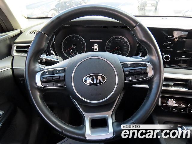 Kia K5 2020 — photo 7