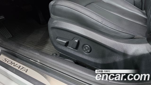 Hyundai Sonata 2015 — photo 23