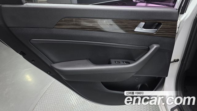 Hyundai Sonata 2015 — photo 15