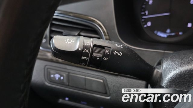 Hyundai Sonata 2015 — photo 30