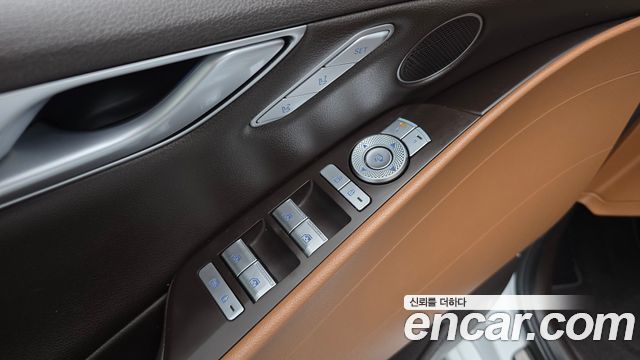 Genesis G80 2022 — photo 19