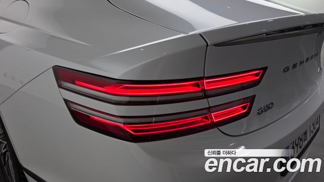 Genesis G80 2022 — photo 9