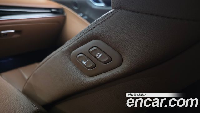 Genesis G80 2022 — photo 30
