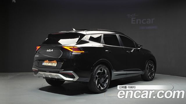 Kia Sportage 2022 — photo 2