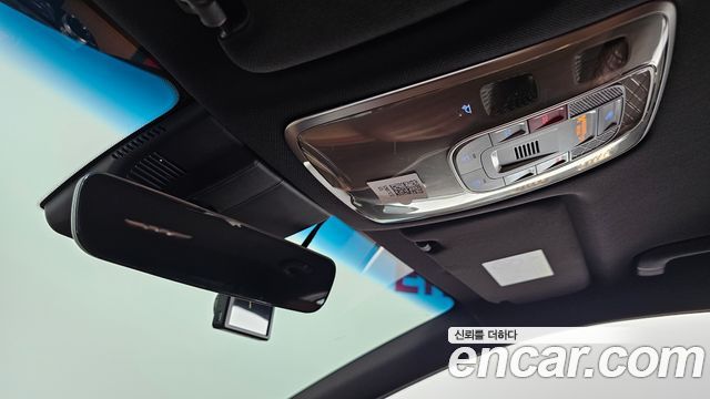 Genesis G80 2022 — photo 25