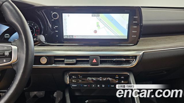 Kia K5 2022 — photo 19