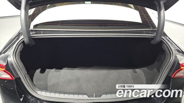 Kia K5 2022 — photo 23