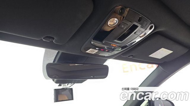 Kia K5 2022 — photo 24