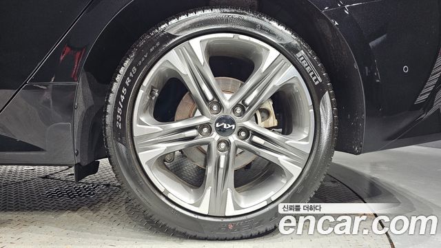 Kia K5 2022 — photo 7