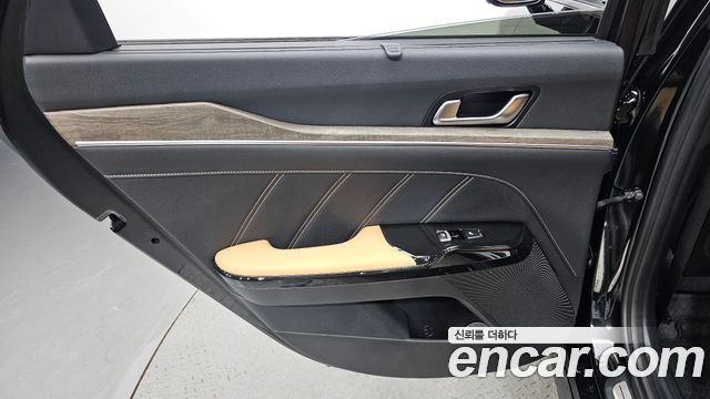 Kia K5 2022 — photo 15