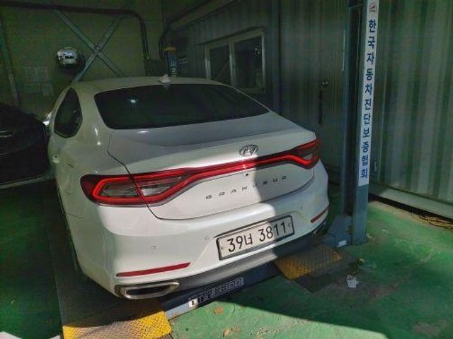 Hyundai Grandeur 2019 — inspection photo 2