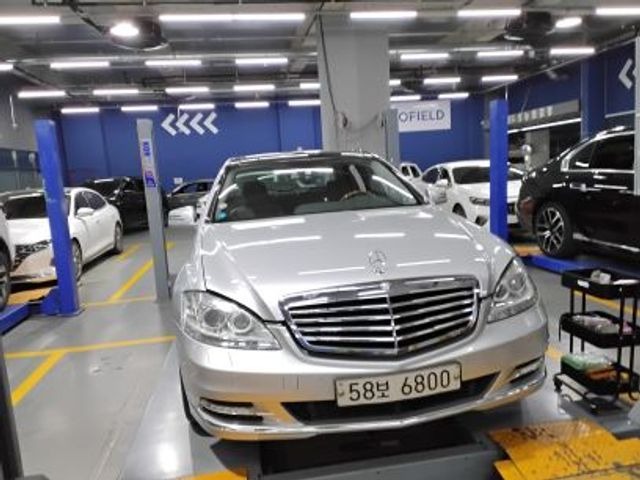 Mercedes-Benz S-Class 2010 — inspection photo 1