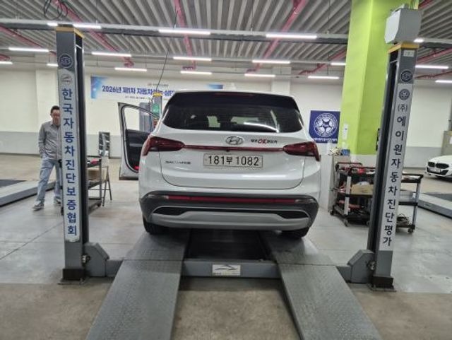 Hyundai Santafe 2021 — inspection photo 2