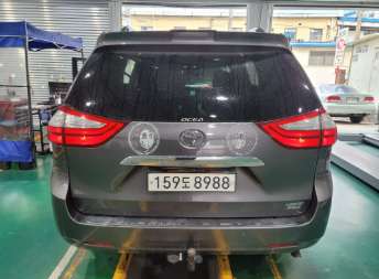 Toyota Sienna 2019 — inspection photo 2