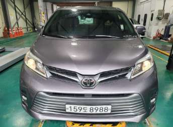 Toyota Sienna 2019 — inspection photo 1